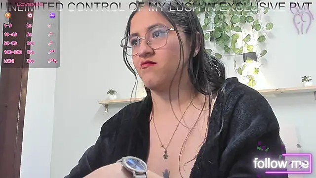 Chat soba uživo modela chantal_adams0