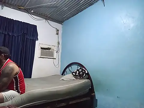 idbsj's Live Sex Cam Show