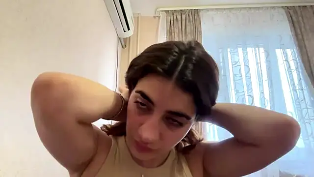 Živá chatovací místnost Ledi_Asthik