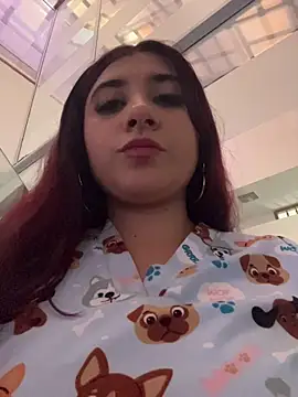 Chat ao vivo de Nahomy_benet