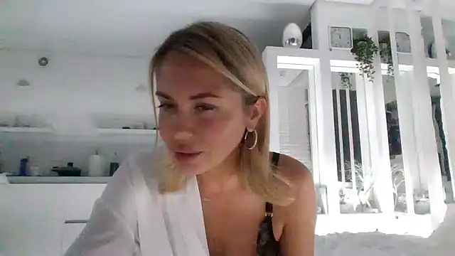 Lorinamo – live chatrum