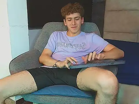 Tyler_Mcrey Webcam show