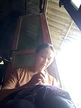 Hala-tia Cameră chat live