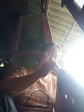 Hala-tia Live Chatrum