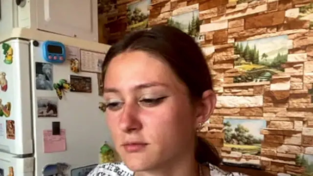 ElenaRosko Live Chatraum