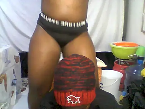 Siri_seduce69's Live Chat Room