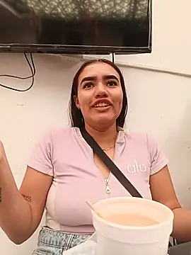 AlanaMontiel – live chatrum