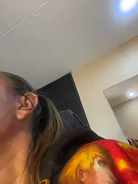 Emmily_Thompsonn Live Chatrum
