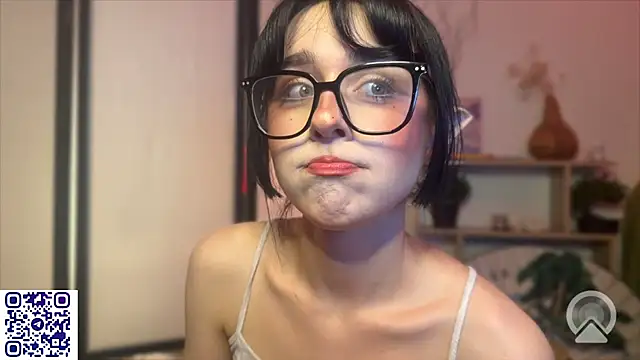 Chat soba uživo modela secrettape