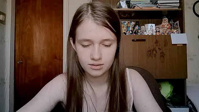 CecilleSollors – Naživo chatovacia miestnosť