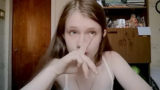 CecilleSollors' Live Chat Room