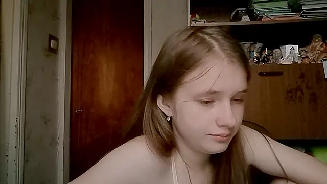 CecilleSollors élő chatszobája