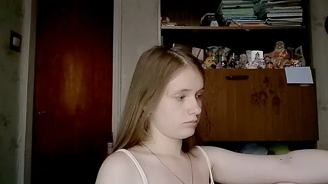 חדר צ'אט בשידור חי של CecilleSollors