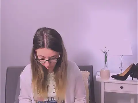 AnnaNatural Live chatroom
