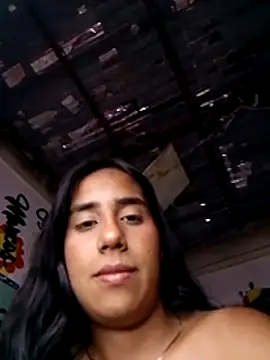 alice_xoxo_'s Live Chat Room