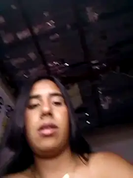 alice_xoxo_'s Live Chat Room