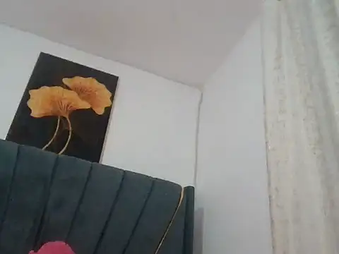 Queenb_2 – live chatrum