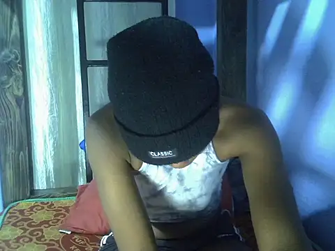 myles_Sexy's Live Chat Room