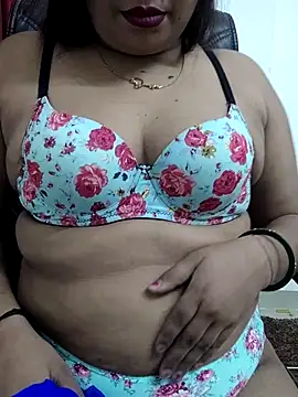 hot_muskaan69 现场聊天室