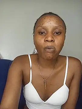 Nasty_shawrie live-chat rom