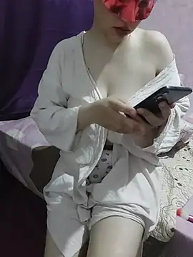 yara_011 লাইভ চ্যাট রুম