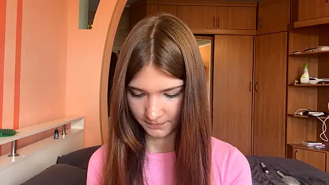 Živá chatovací místnost CatherynShubin
