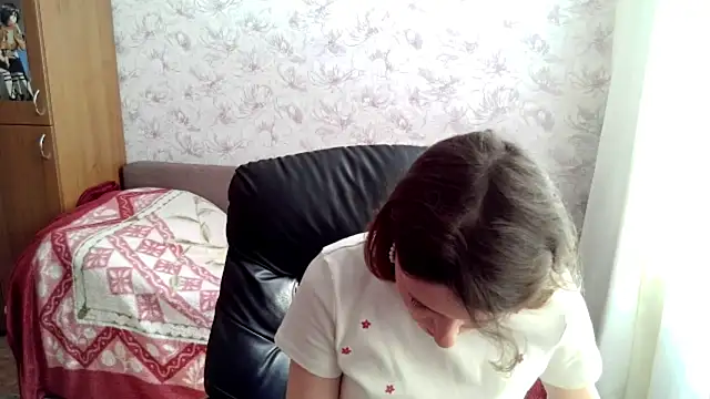 Živá chatovací místnost GinnyDrews