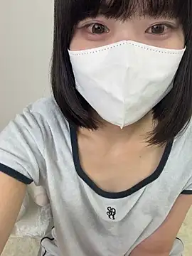 mi_v's Live Chat Room