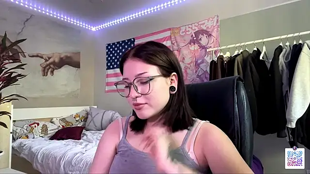 Živá chatovací místnost Alisha_Skyy