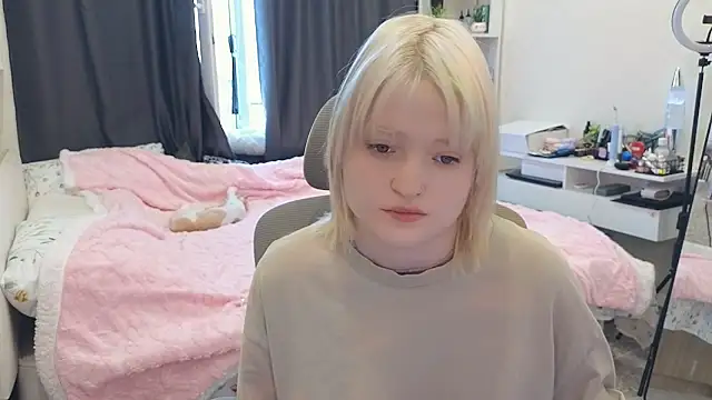 Chat soba uživo modela GlimmerGirl_