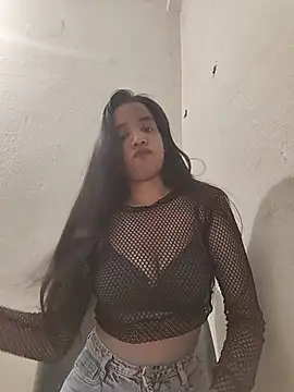 Naysha104 Adlı Modelin Canlı Sohbet Odası