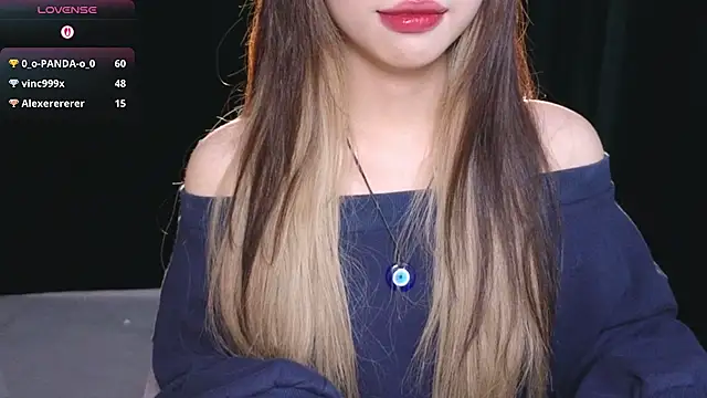 Chat soba uživo modela __Fubao__