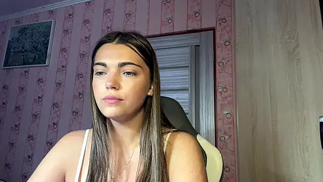Živá chatovací místnost IvyToulouse