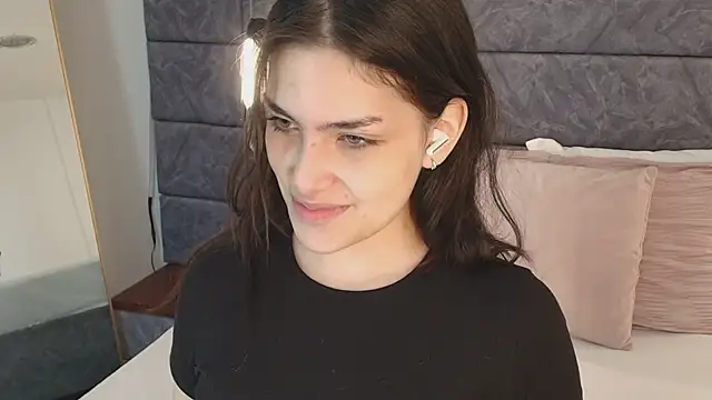 alegna_227's Live Chat Room