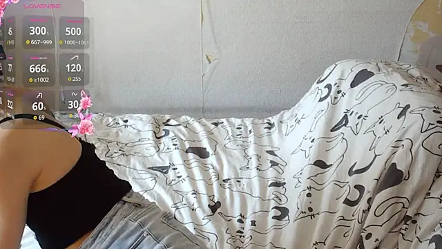 WinifredLunney Adlı Modelin Canlı Sohbet Odası