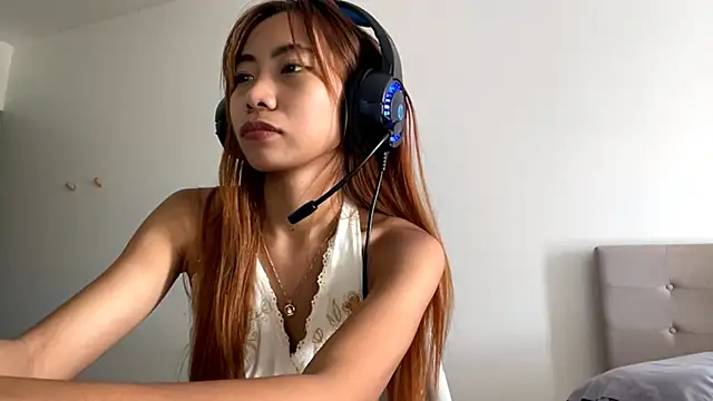 PiaSwida Adlı Modelin Canlı Sohbet Odası