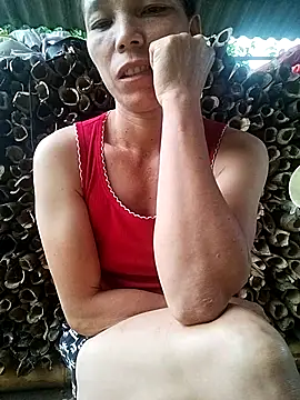 Jadi_M লাইভ চ্যাট রুম