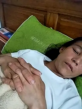 Jadi_M live-chat rom
