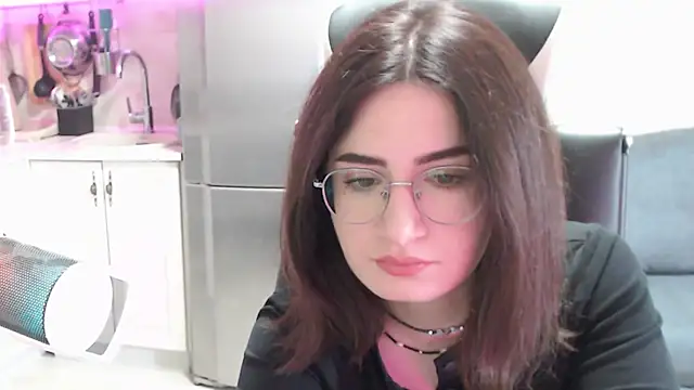 Regina_glow – live chatrum