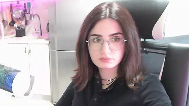 Regina_glow – live chatrum