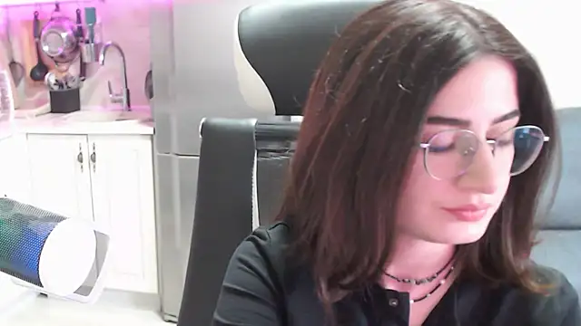 Živá chatovací místnost Regina_glow
