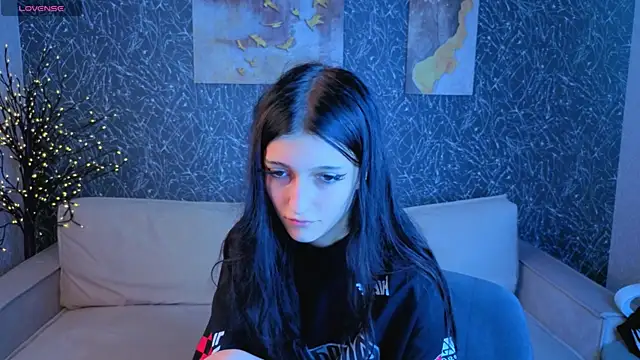 Emily_Carteri чат на живо