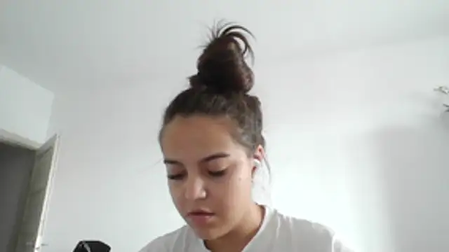 Di_Gin Live chat-huone