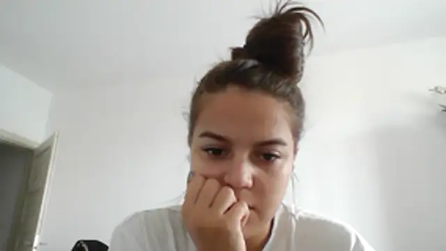 Di_Gi Live Chatrum