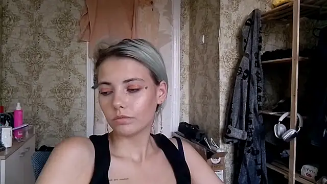 Chat soba uživo modela Helen18glo