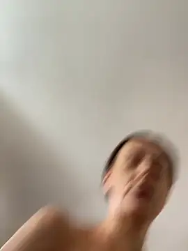 DiorMusse 现场聊天室