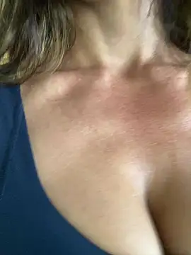 AnnaFlowerBaben Live chat-huone