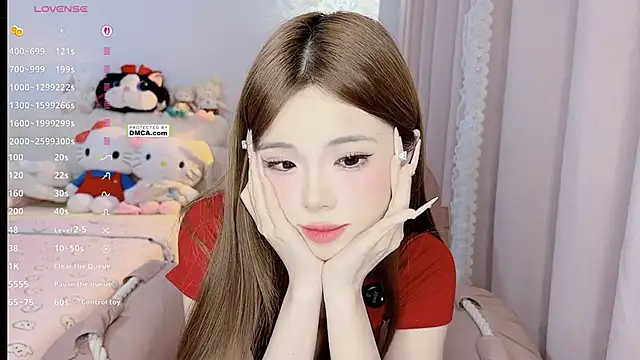Sala de chat ao vivo de QiQiQi_