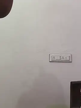 Monika_767 Ruang Obrolan Langsung
