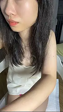 kittyvivianのライブチャットルーム